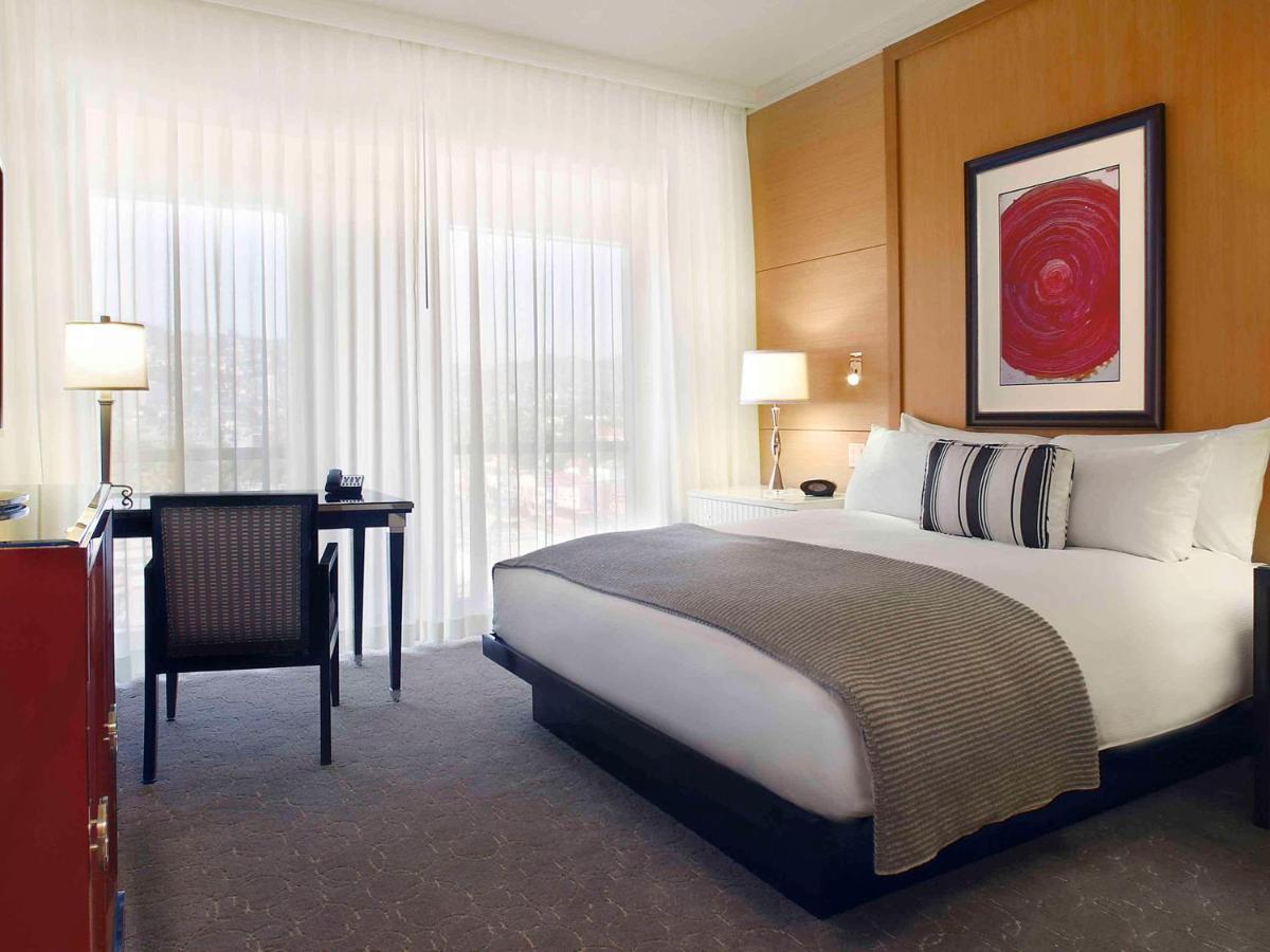 Sofitel Angeles At Beverly Hills Hotel 4*