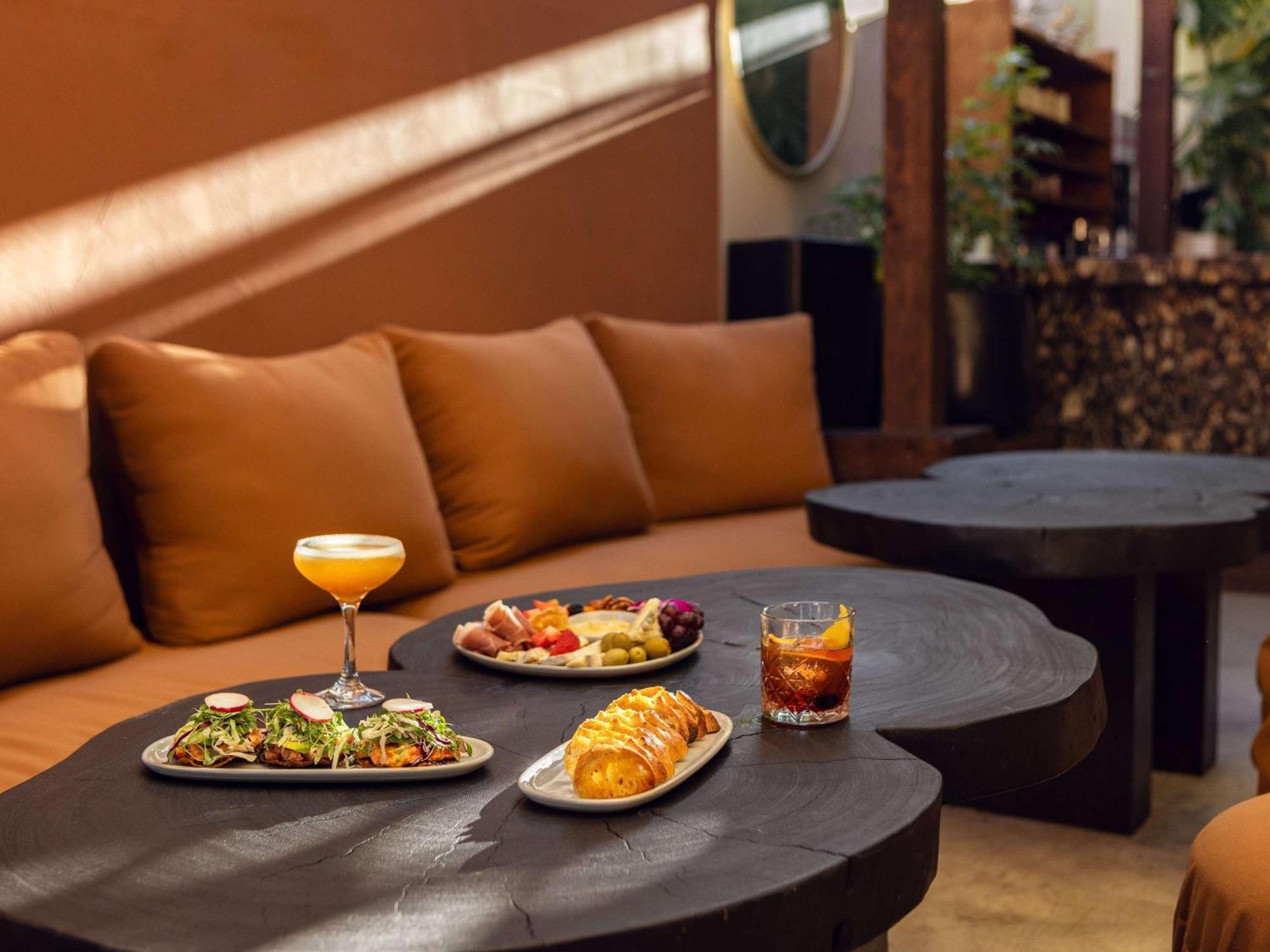 Hotel Sofitel Angeles At Beverly Hills Los Angeles